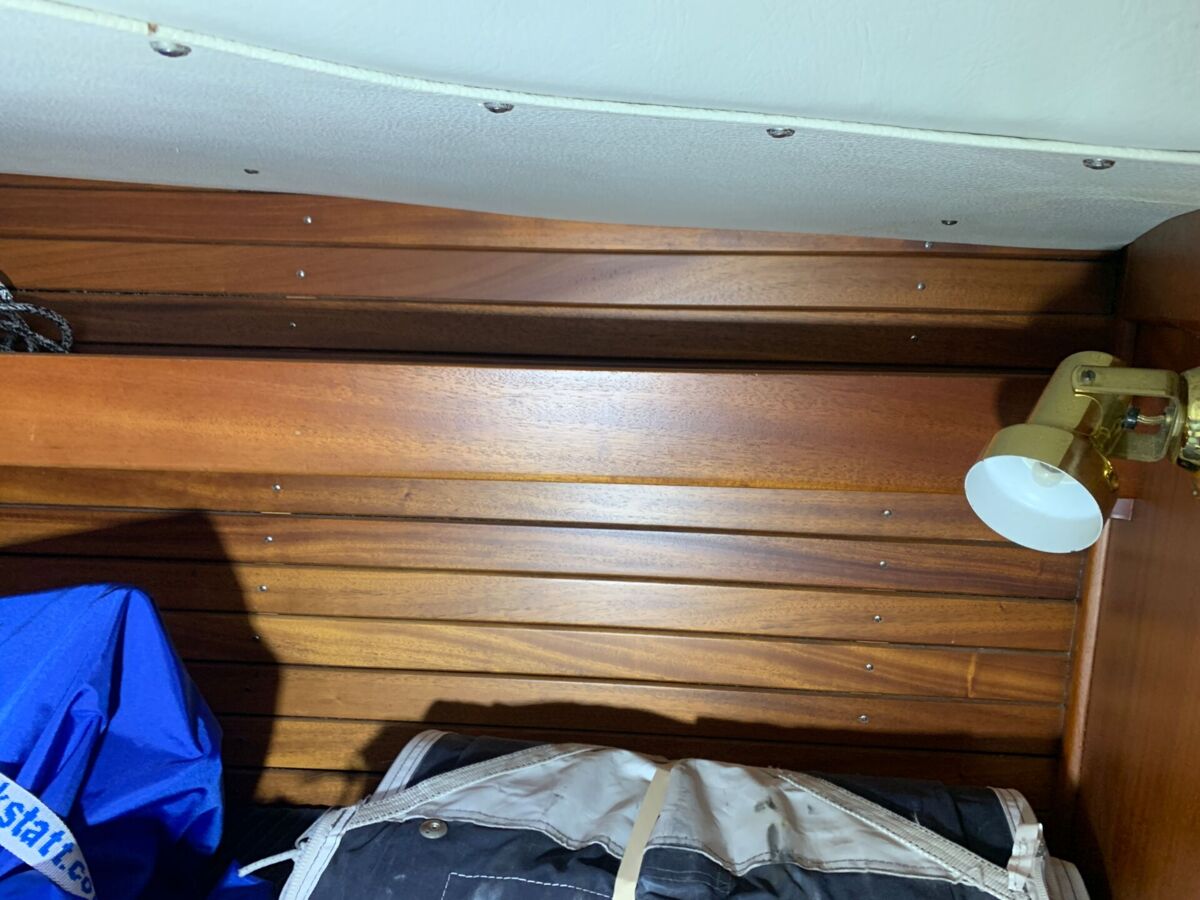 Segelyacht Hallberg-Rassy 29 Sailing World Yachtbrokers 42