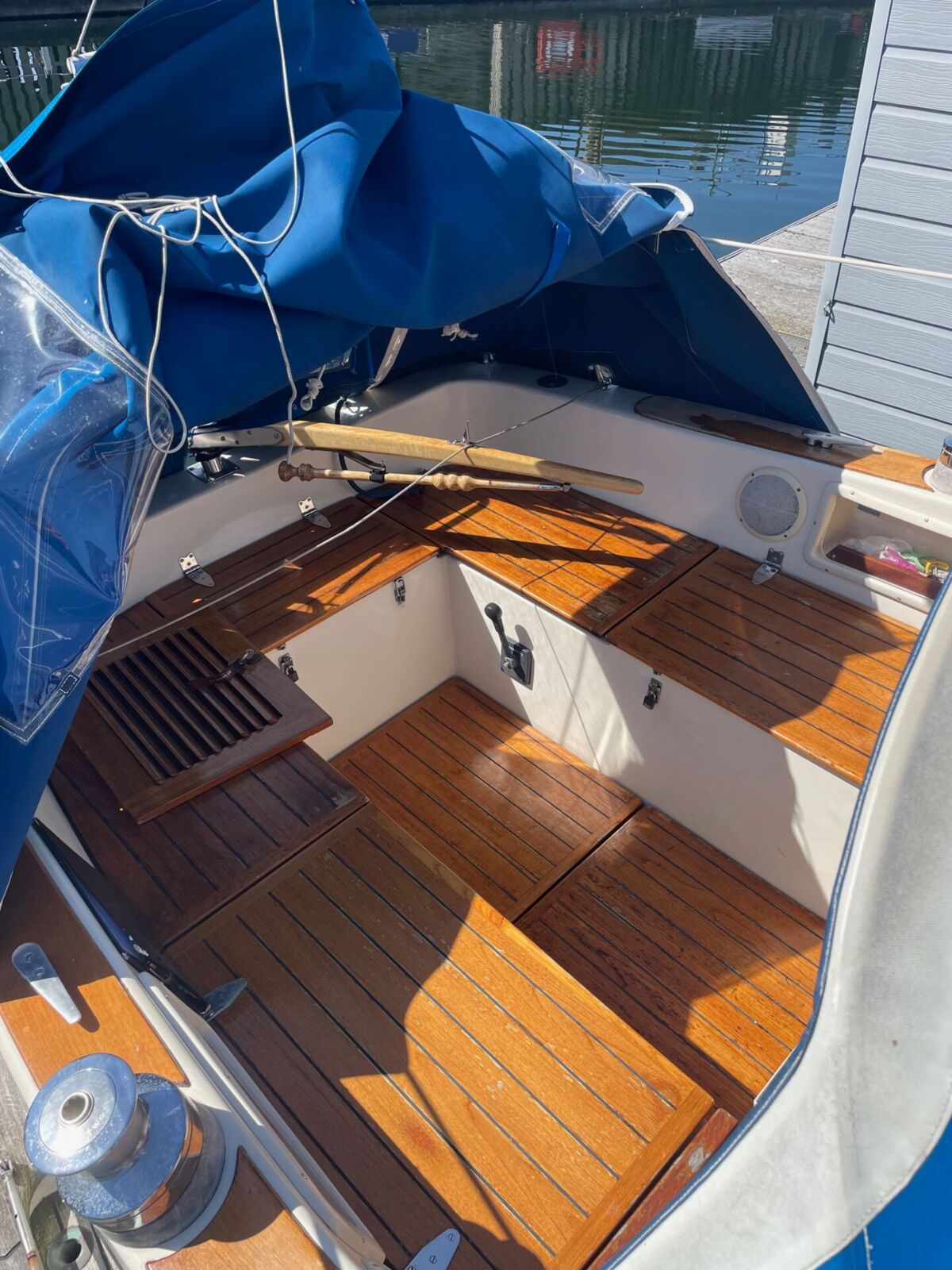 Segelyacht Hallberg-Rassy 29 Sailing World Yachtbrokers 9