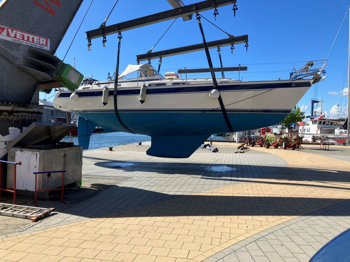 Segelyacht Hallberg-Rassy 36 MK II Sailing World Yachtmakler 51