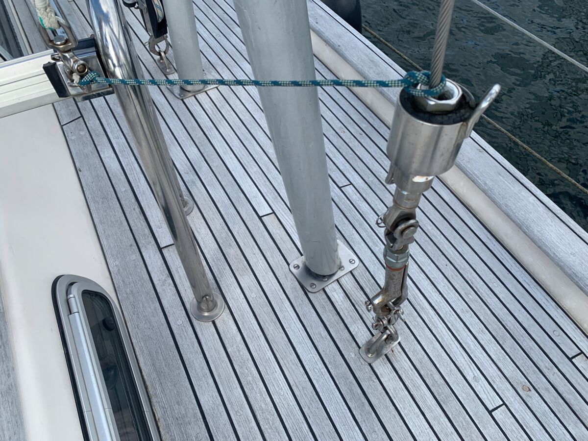 Segelyacht Hallberg-Rassy 45 Sailing World Yachtmakler Heiligenhafen 12