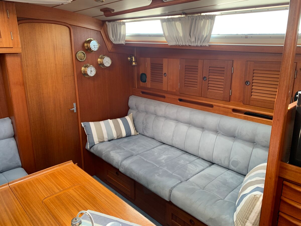 Segelyacht Hallberg-Rassy 45 Sailing World Yachtmakler Heiligenhafen 58