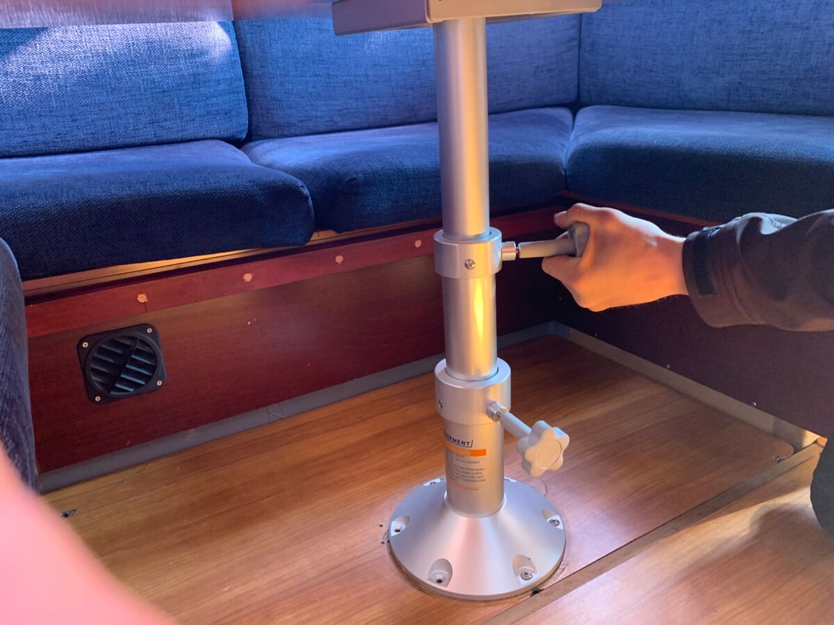 Hanse 370