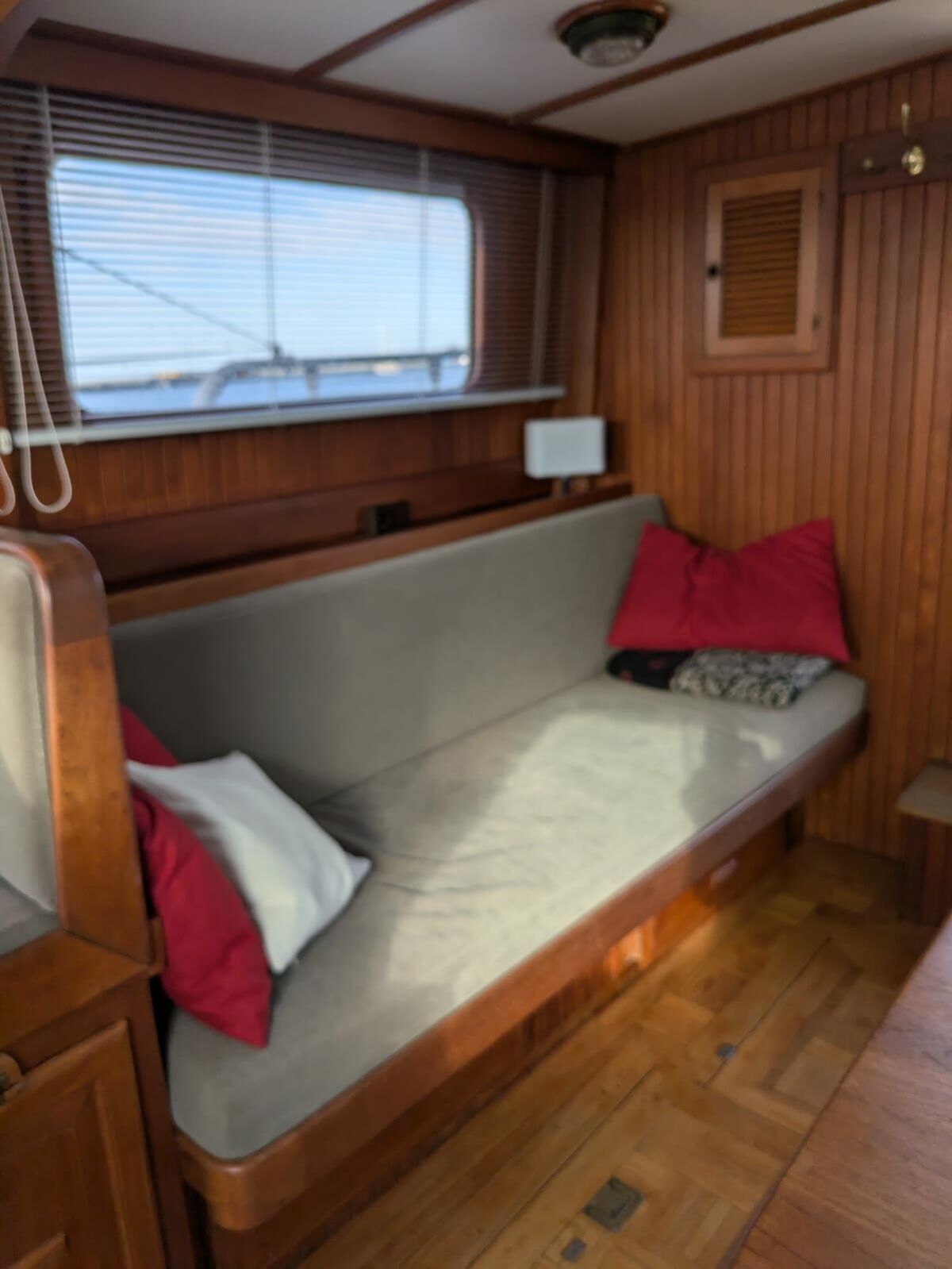 Motorsailer Island Trader 40 Sailing World Yachtbrokers Heiligenhafen 16