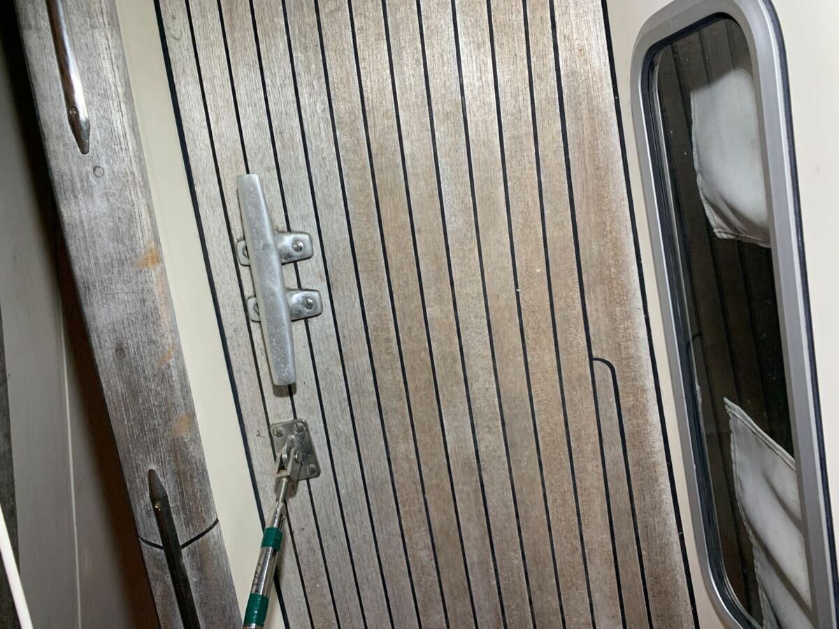 Motorsegler Hallberg-Rassy 94 Sailing World Yachtmakler 15