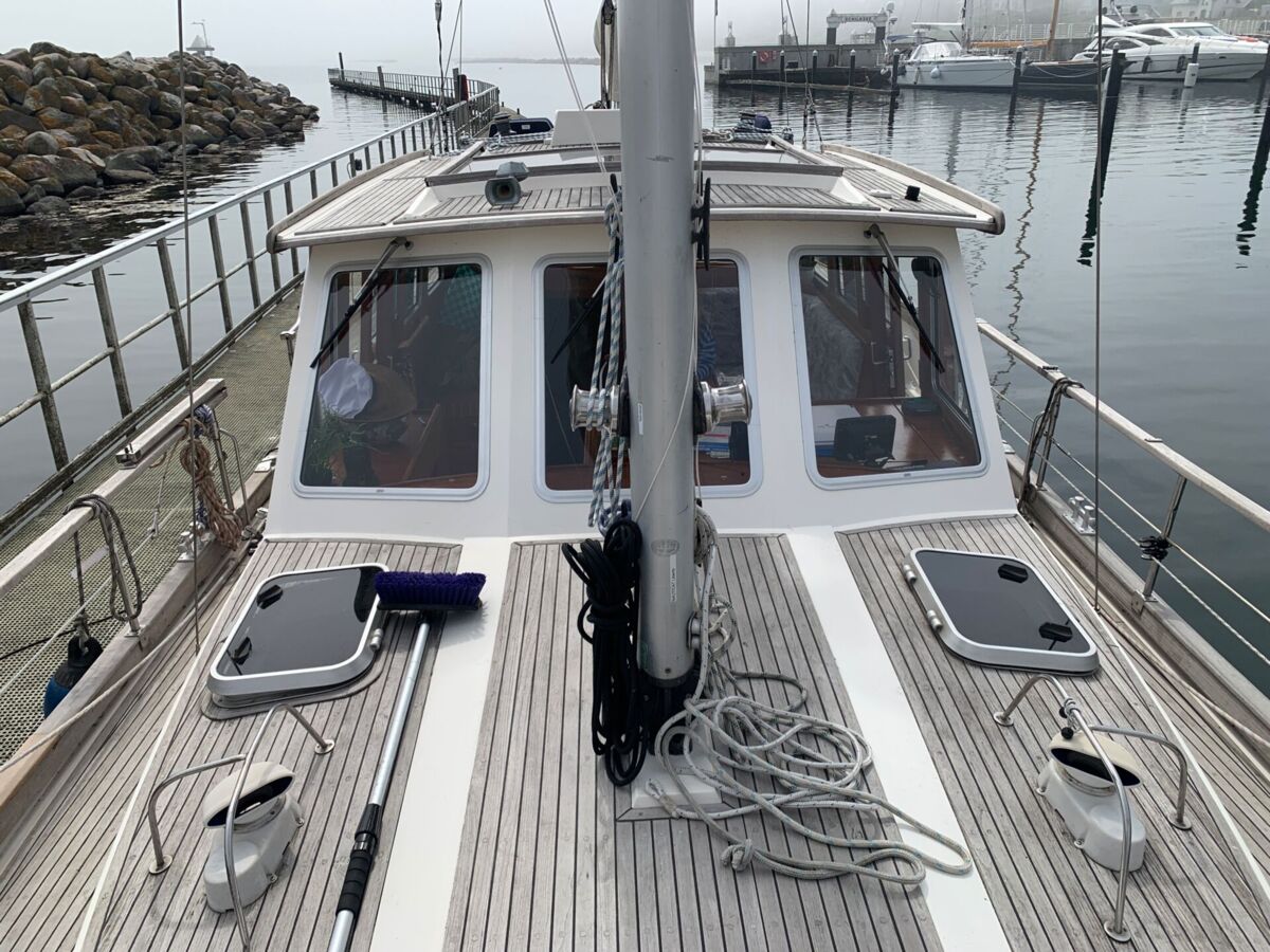 Motorsegler Nauticat 33 Sailing World Yachtmakler 3