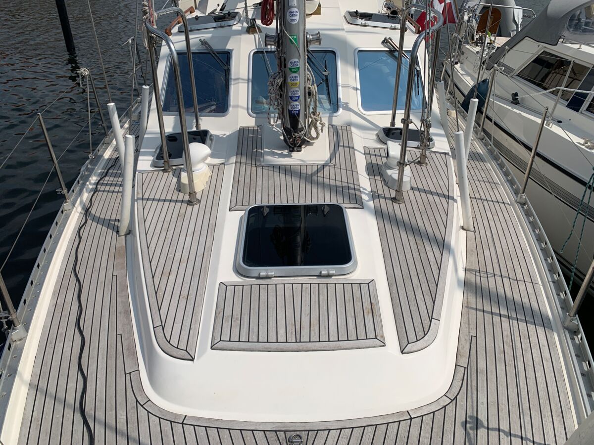 Motorsegler Nauticat 35 Sailingworld Yachtmakler Heiligenhafen 8