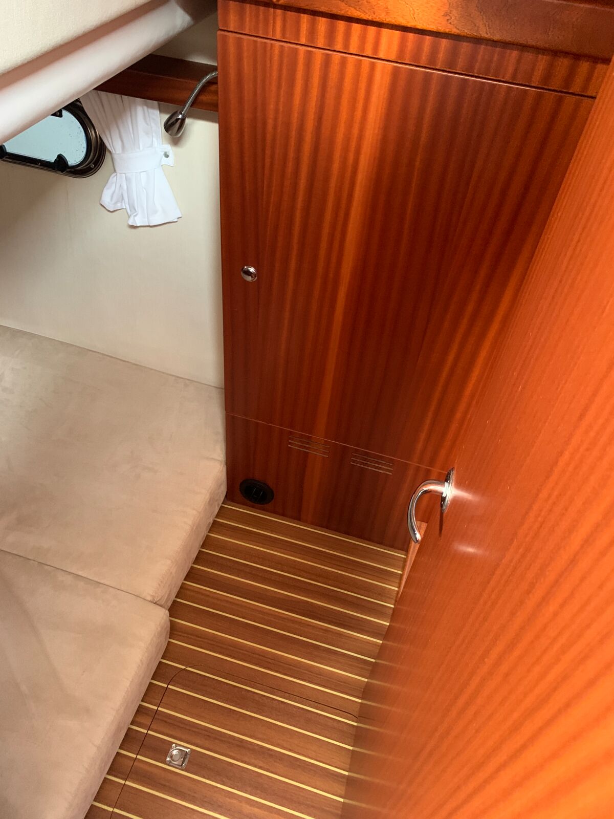 Motoryacht Nimbus 405 Coupe Sailing World Yachtbrokers 23