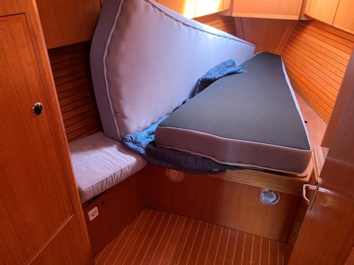 Sailing Xacht X-442 Sailing World Yachtbrokers 19