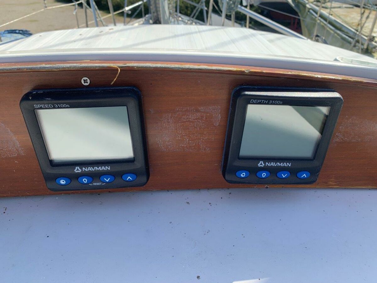 Sailing Yacht Beneteau Evasion 37 Ketch Sailing World Yachtbrokers Heiligenhafen 41