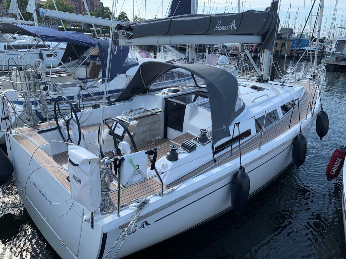 Sailing Yacht Hanse 348 Sailing World Yachtbrokers Heiligenhafen 2