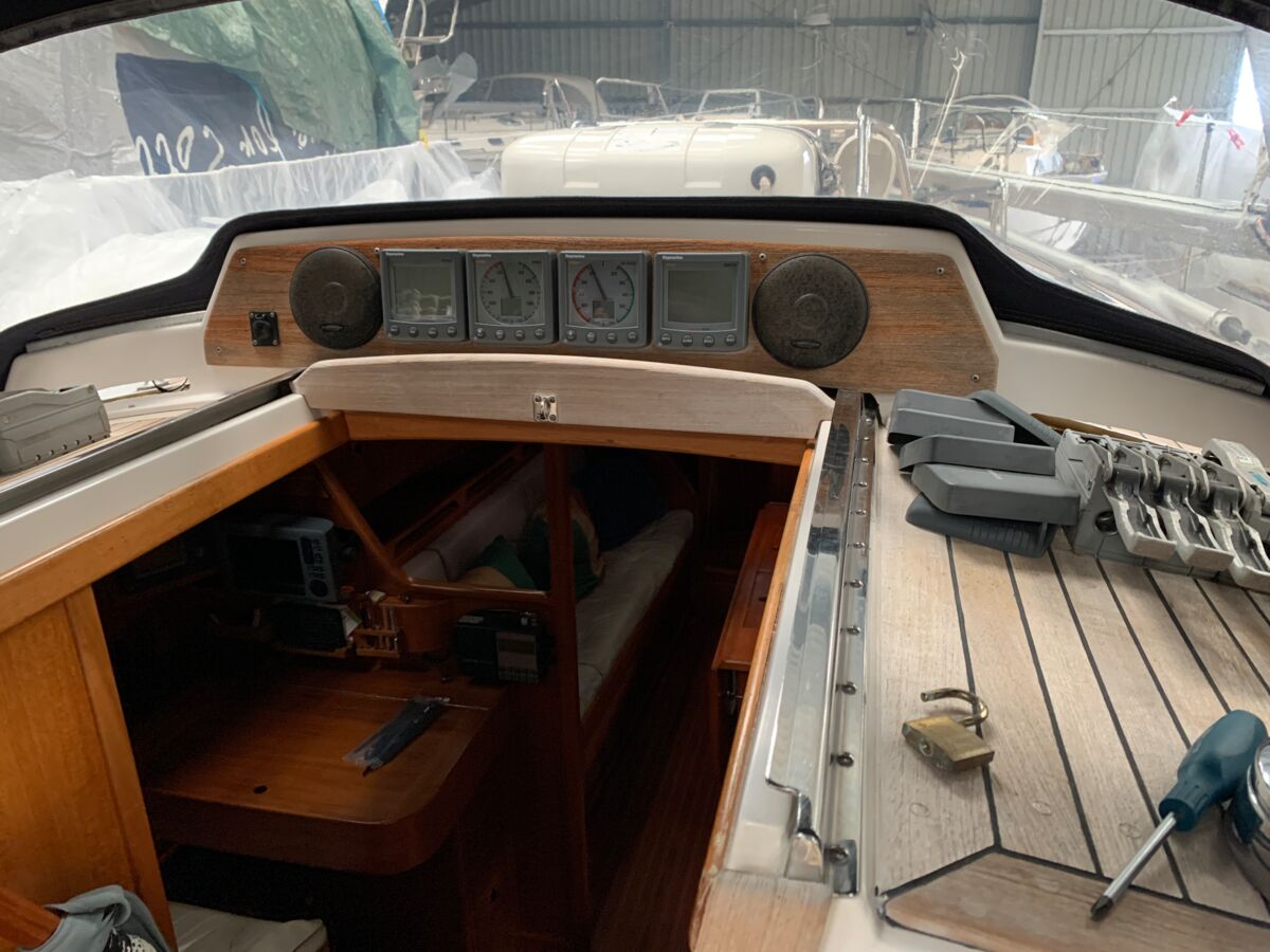 Sailing Yacht Wasa 370 Sailing World Yachtbrokers 63