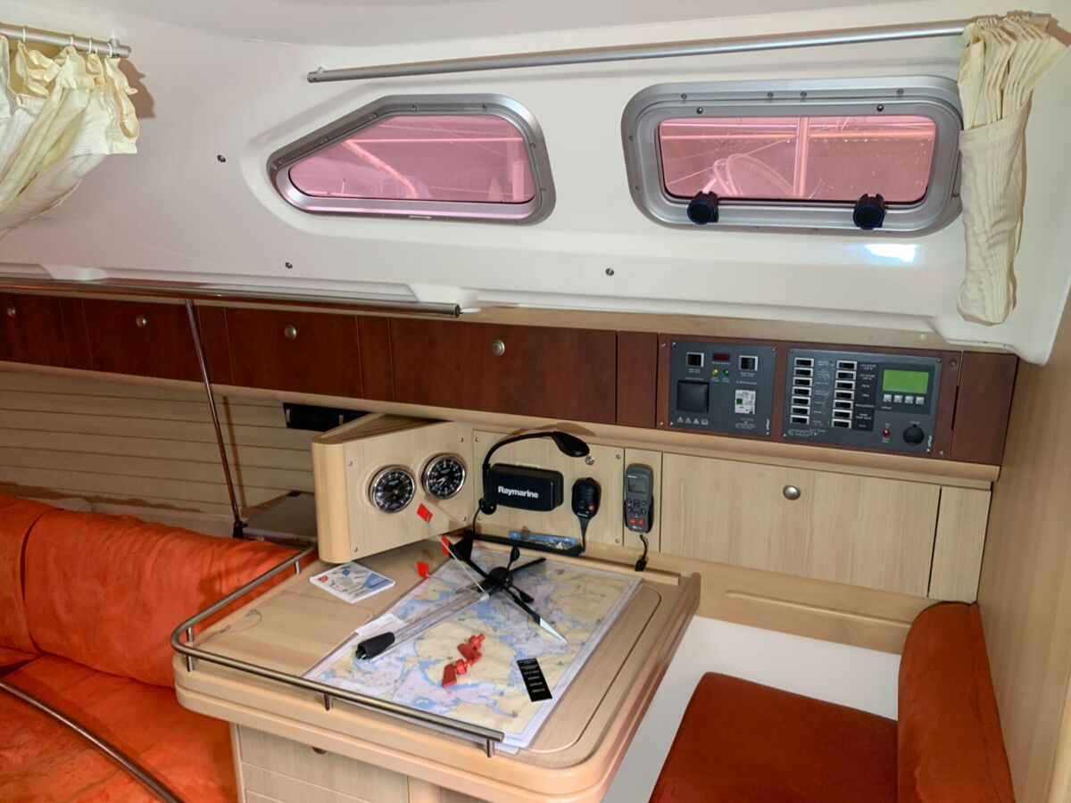 Saling Yacht Etap 37 S Sailing World Yachtbrokers Heiligenhafen 7