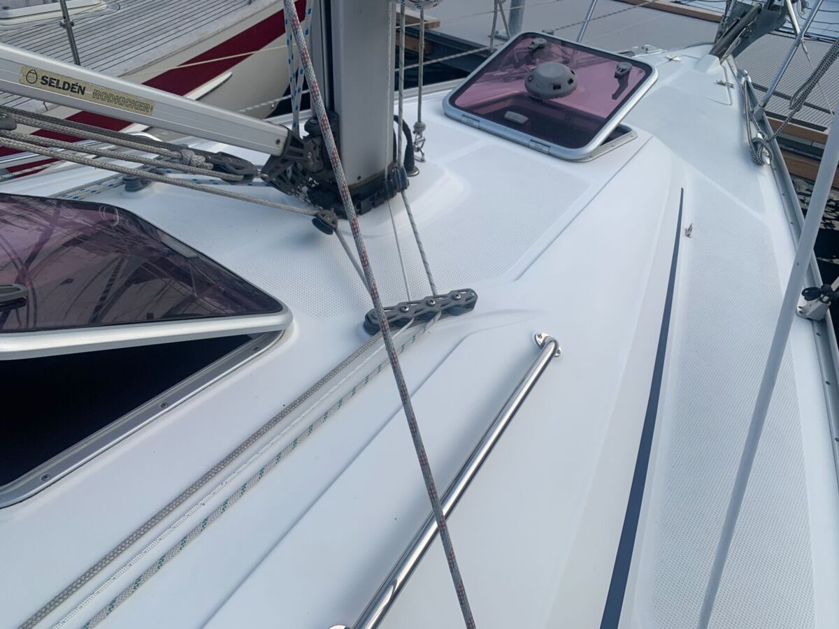 Segelyacht Bavaria 31 Cruiser Sailing World Yachtbrokers Heiligenhafen 61
