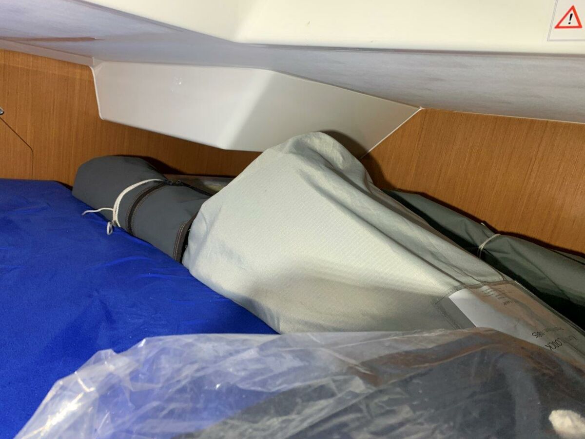 Segelyacht Bavaria Cruiser 36 Sailing World Yacht Brokers Heiligenhafen 41