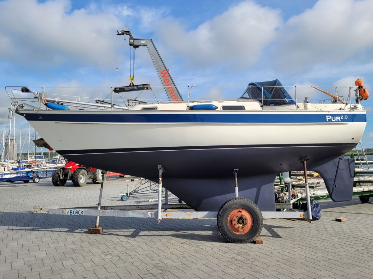 Segelyacht Hallberg-Rassy 29 Sailing World Yachtbrokers 6