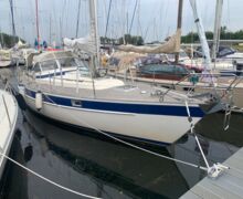 Segelyacht Hallberg-Rassy 352 Scandinavia by Sailing World Yachtbrokers Heiligenahafen 1