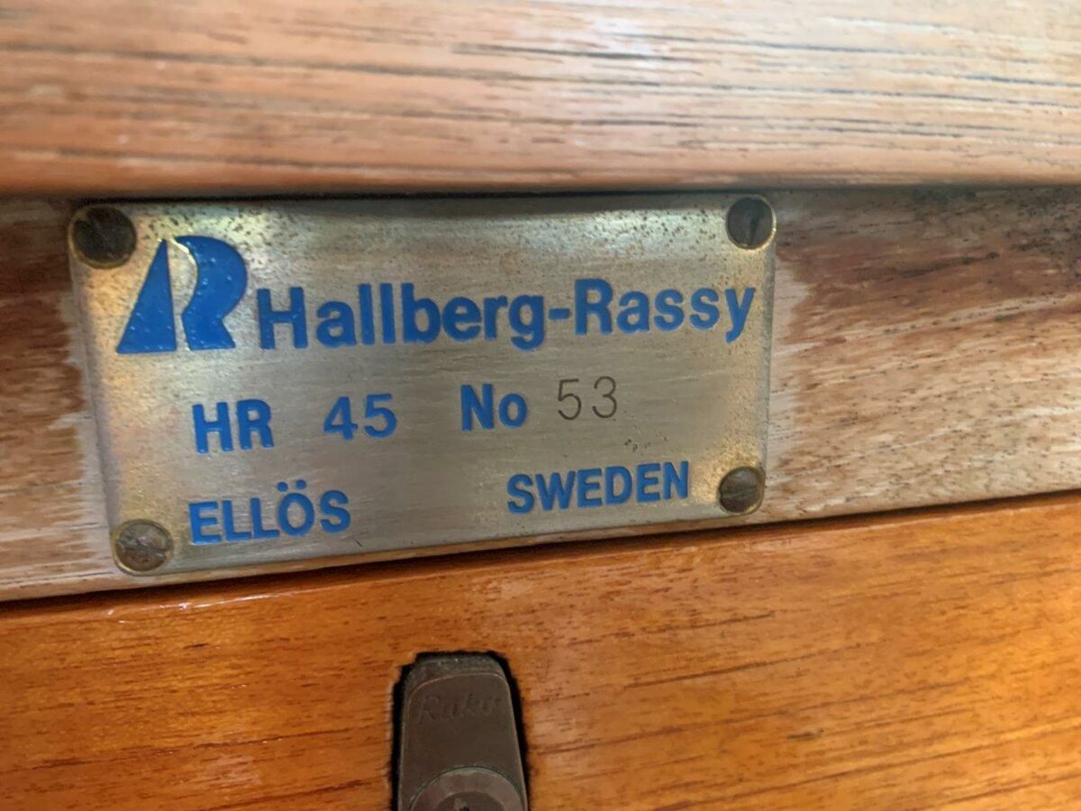 Segelyacht Hallberg-Rassy 45 Sailing World Yachtmakler   (76)
