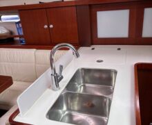 Segelyacht Hanse 375 Sailing World Yachtmakler Heiligenhafen 8