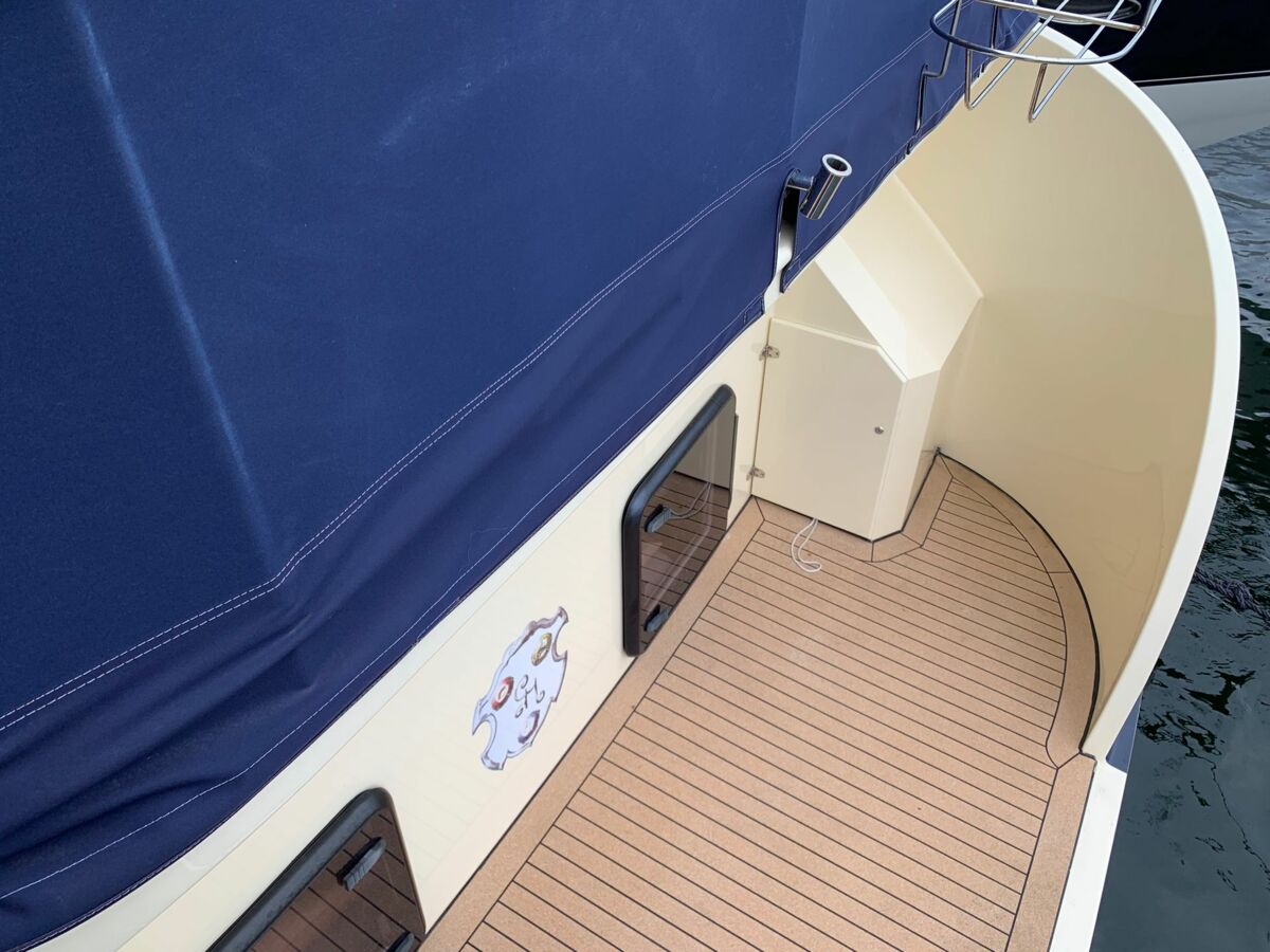 Vacance-1300-motoryacht-sailing-world-yachtbrokers-31