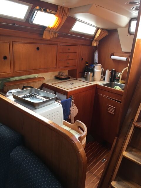 Centurion 8