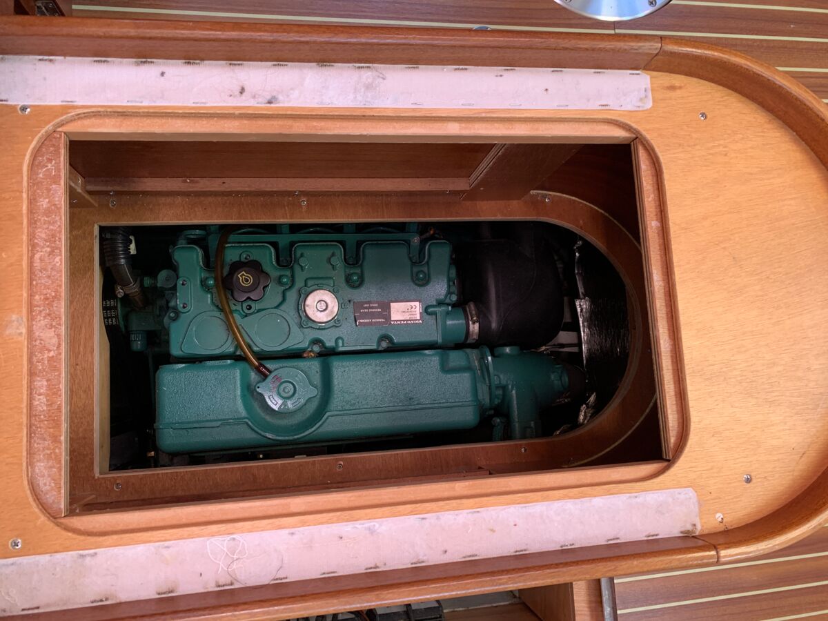 Decksalon Segelyacht Vilm 41 DS Sailing World Yachtmakler Heiligenhafen 84