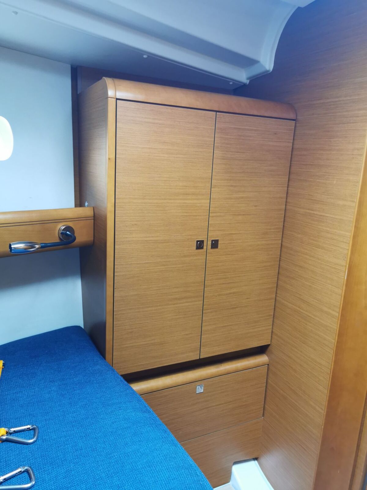 Jeanneau Sun Odyssey 449 Sailing World 11