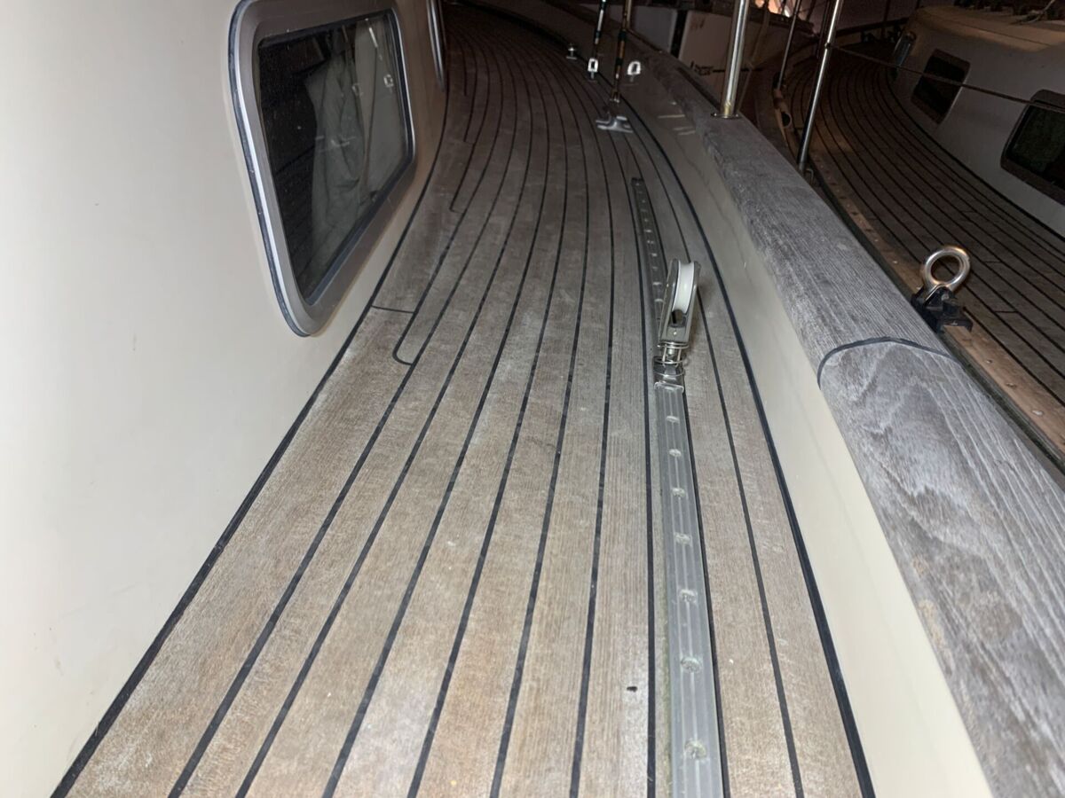 Motorsegler Hallberg-Rassy 94 Sailing World Yachtmakler 14