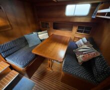 Motorsegler Nauticat 33 Sailing World Yachtmakler 27