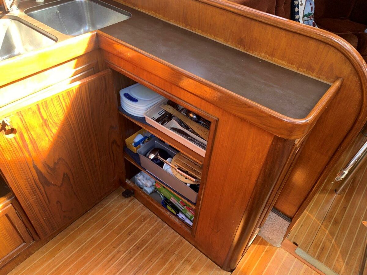 Sailing Yacht Beneteau Evasion 37 Ketch Sailing World Yachtbrokers Heiligenhafen 58