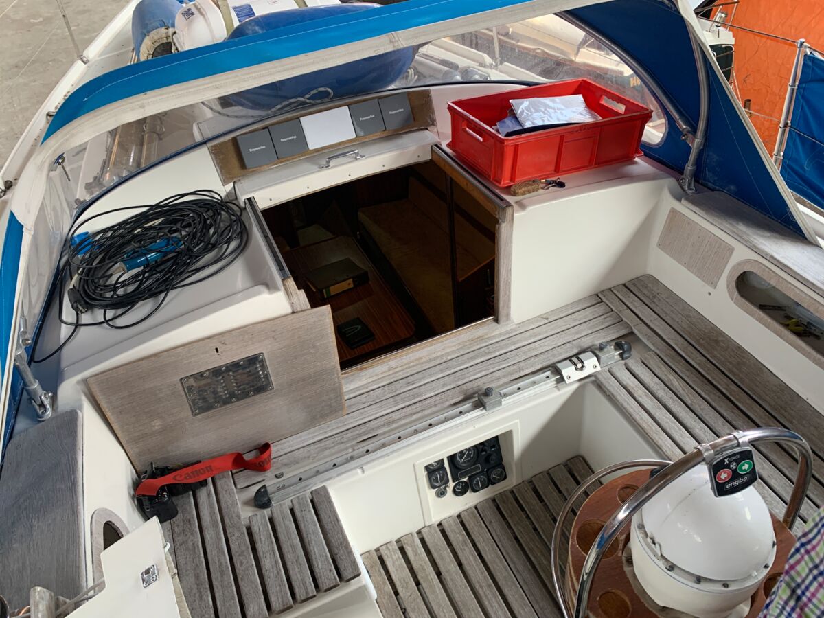 Sailing Yacht Contest 36 Sailing World Yachtbrokers 65