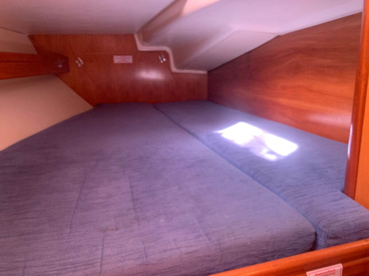 Segelyacht Bavaria 37 Cruiser Sailing World Yachtbrokers Heiligenhafen 17