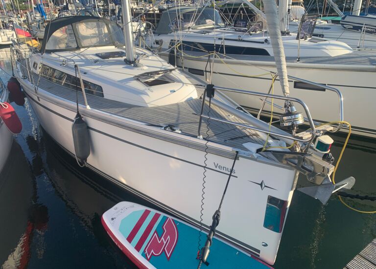 Segelyacht Bavaria Cruiser 33 Sailing World Yachtbrokers Heiligenhafen 1