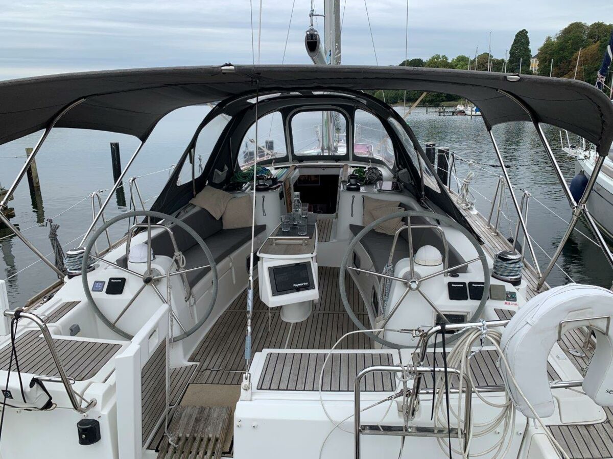 Segelyacht Beneteau Oceanis 46 Sailing World Yachtmakler 10