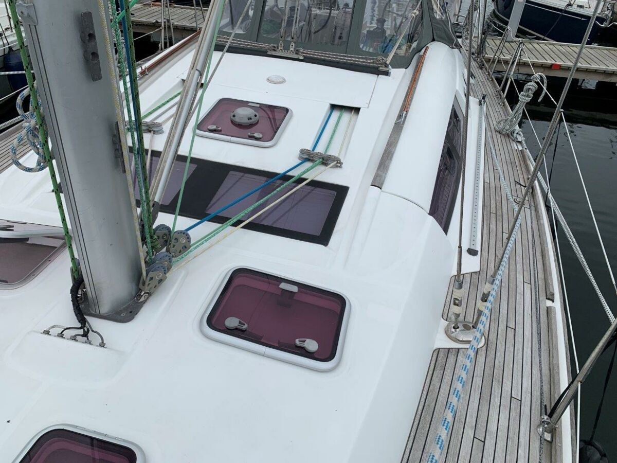 Segelyacht Beneteau Oceanis 46 Sailing World Yachtmakler 33