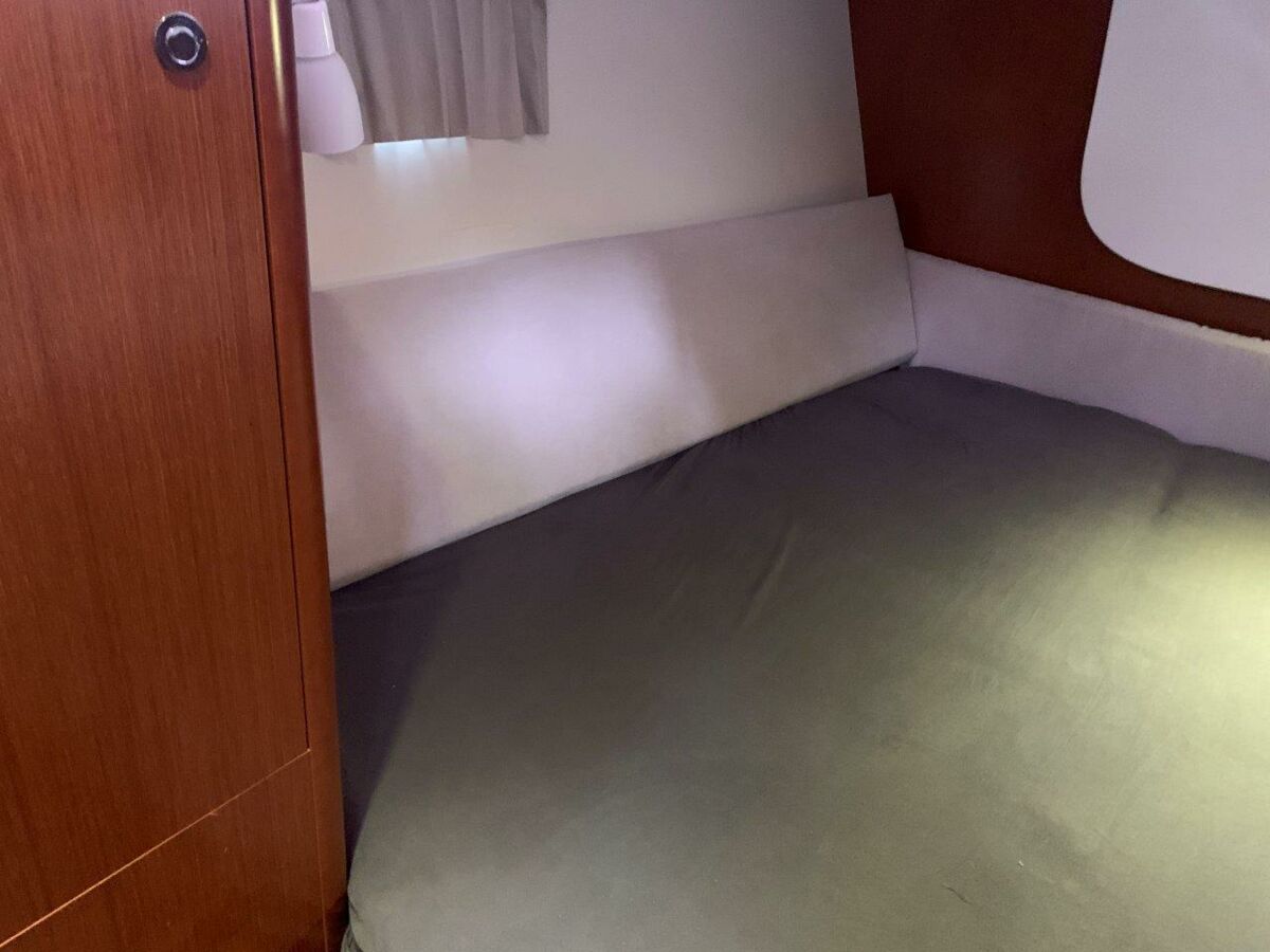 Segelyacht Beneteau Oceanis 46 Sailing World Yachtmakler 73