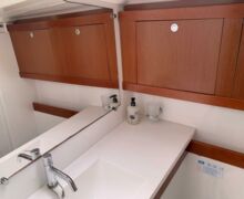 Segelyacht Beneteau Oceanis 46 Sailing World Yachtmakler 77
