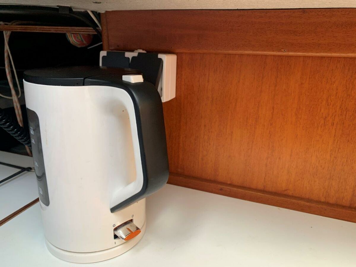 Segelyacht Hallberg-Rassy 29 Fehmarn Sailing World Yachtmakler 44