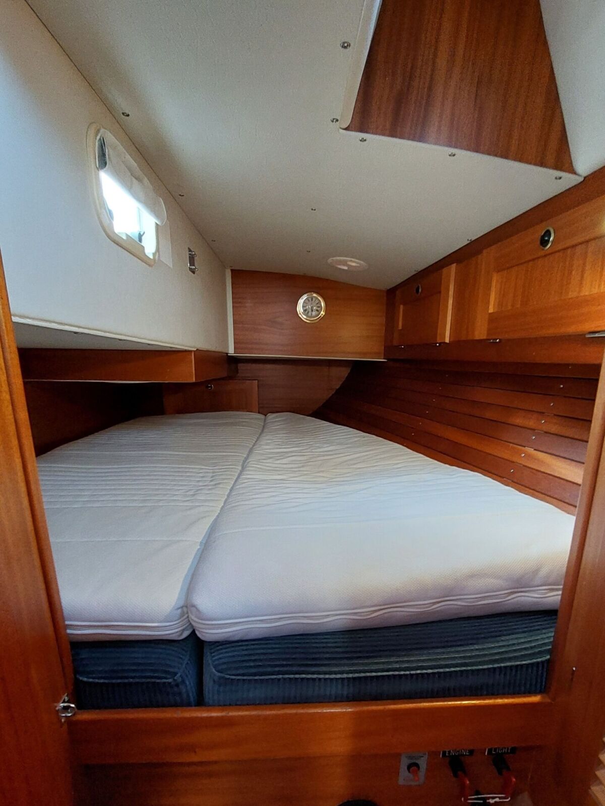 Segelyacht Hallberg-Rassy 34 Sailing World Yachtbrokers 8