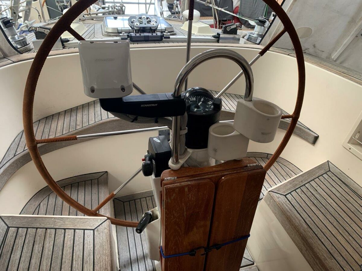 Segelyacht Hallberg-Rassy 45 Sailing World Yachtmakler   (61)