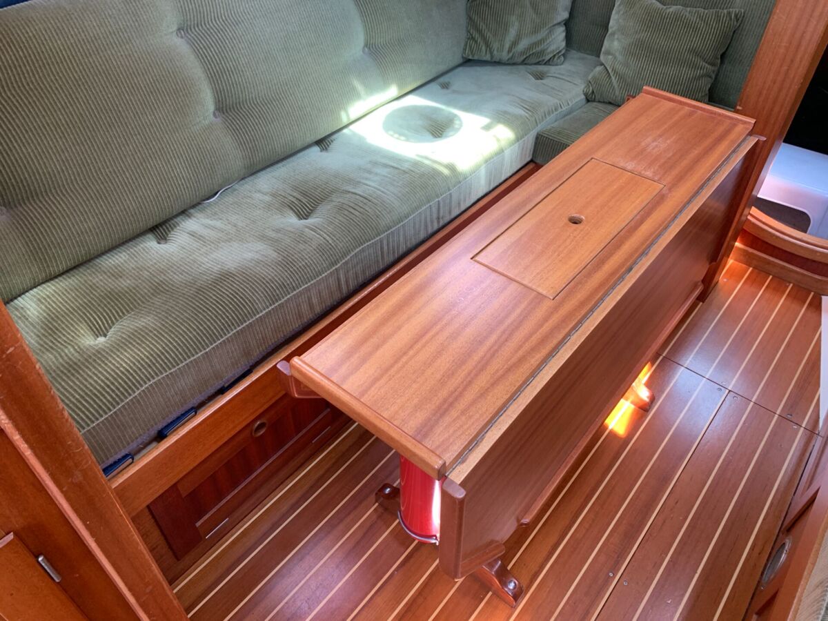 Segelyacht Najad 320 Sailing World Yachtmakler Heiligenhafen 7