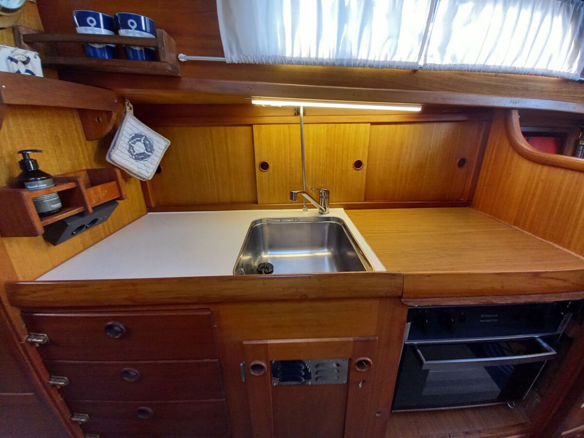 Segelyacht Najad 34 AK Sailing World Yachtmakler Heiligenhafen 50