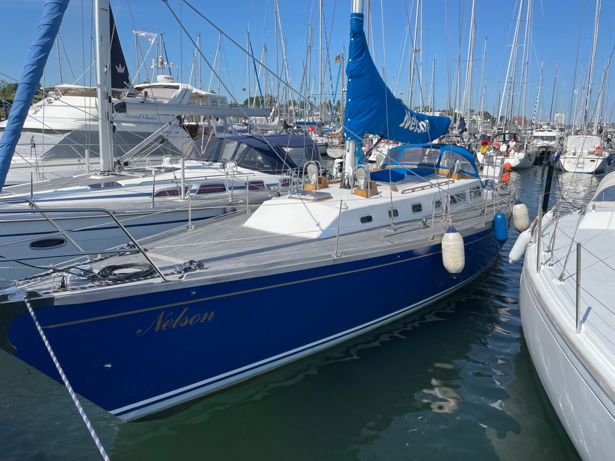 Segelyacht Ravell 42 Sailing World Yachtmakler Heiligenhafen 1