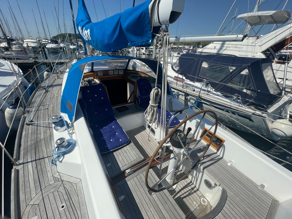 Segelyacht Ravell 42 Sailing World Yachtmakler Heiligenhafen 3