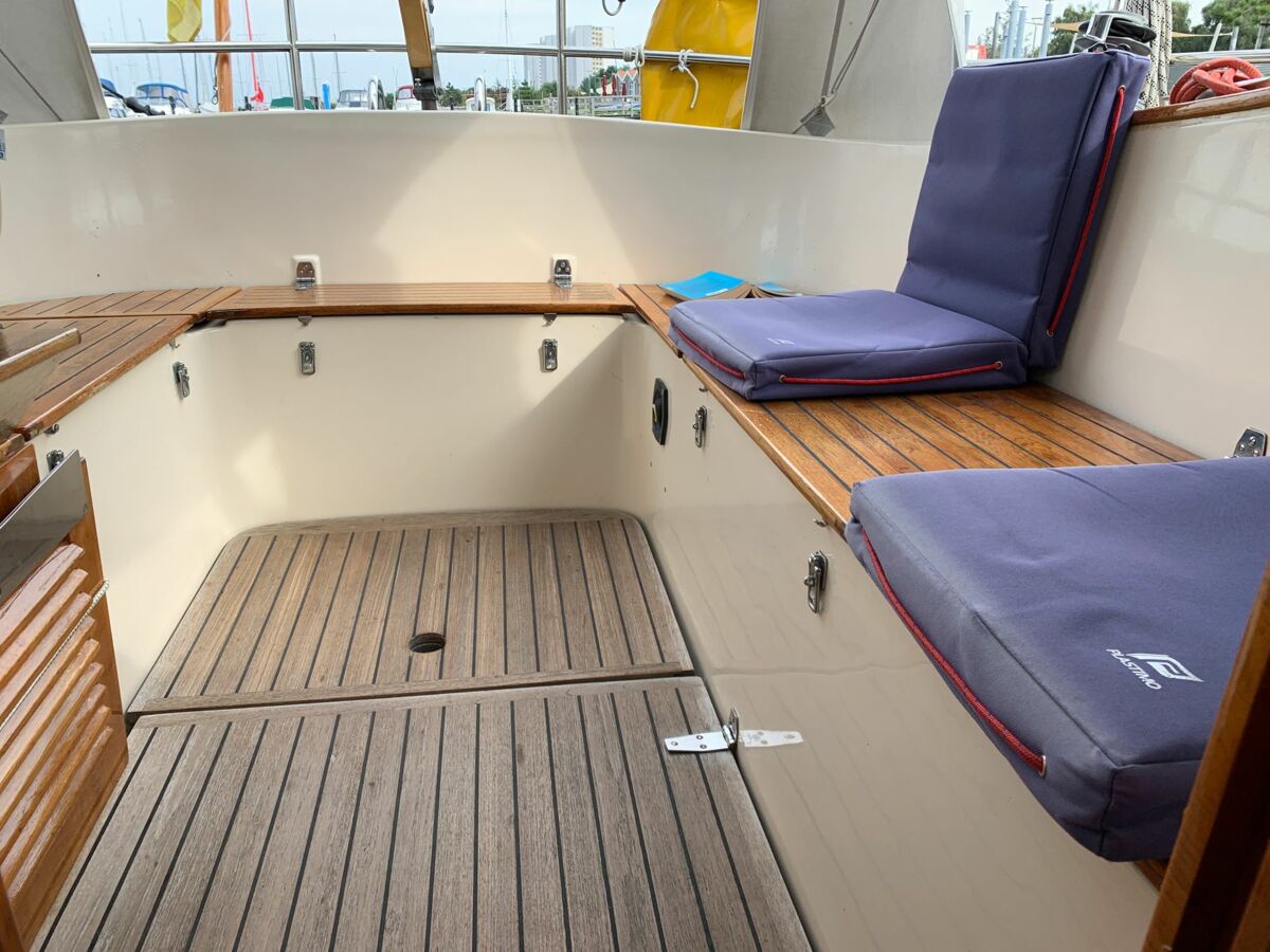 Hallberg-rassy-94-gebrauchte-yacht-sailing-world-yachtmakler-heiligenhafen-34