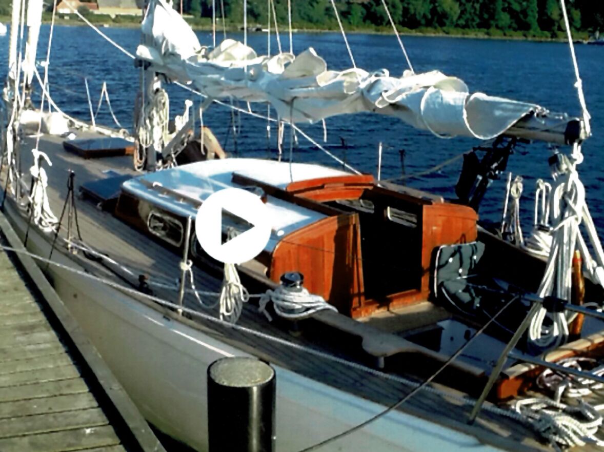 Tradewind 33