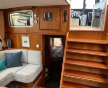Vacance-1300-motoryacht-sailing-world-yachtbrokers-5