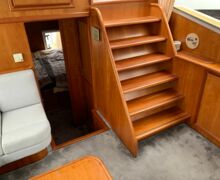 Vacance-1300-motoryacht-sailing-world-yachtbrokers-7