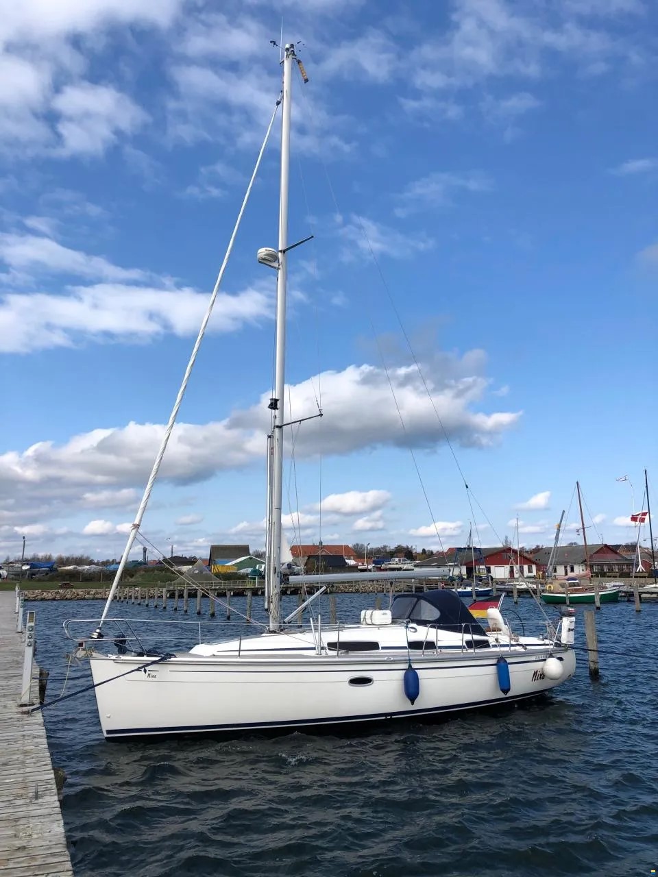 Sailing Yacht Bavaria 34 Cruiser Sailing World Yachtbrokers Heiligenhafen 1