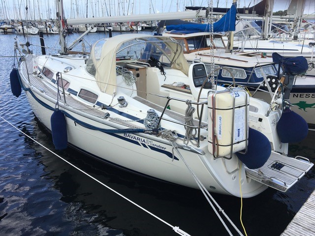 Segelyacht Bavaria 31 Cruiser Sailing World Yachtmakler 3