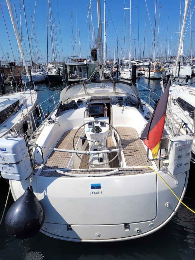 Bavaria Cruiser 36-3 Sailing World Yachtmakler 3